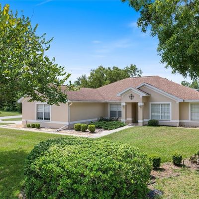 2 Heuchera Ct W, Homosassa, FL 34446