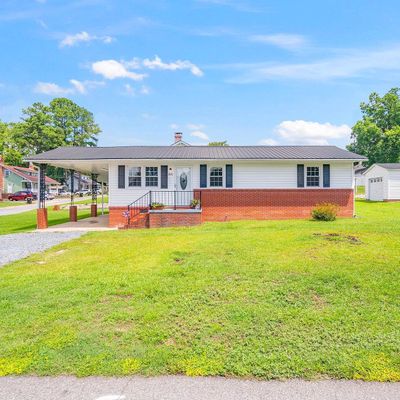 200 E J St, Erwin, NC 28339