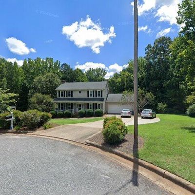 2007 Pine Needle Ct, Gastonia, NC 28056