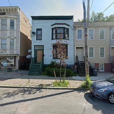 239 Clinton Ave, Albany, NY 12210