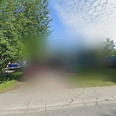 2398 Waldron Dr, Anchorage, AK 99507