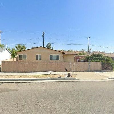 246 E Virginia Way, Barstow, CA 92311