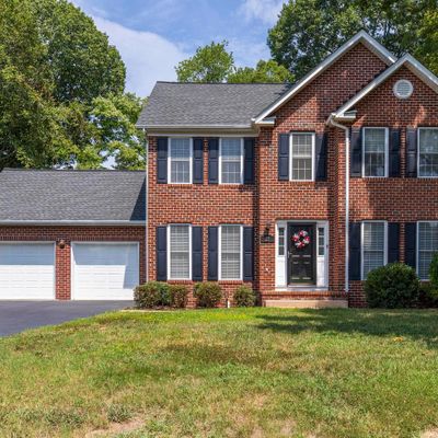 25 Ridge Pointe Ln, Fredericksburg, VA 22405