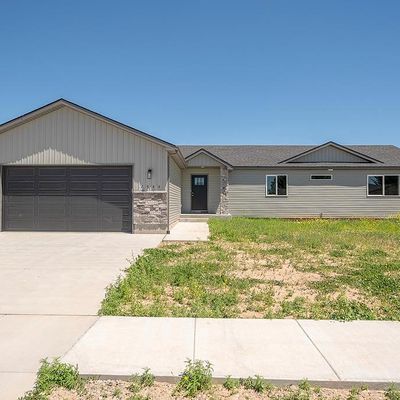 2500 Baylor Dr, Ammon, ID 83406