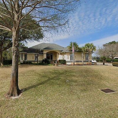 2515 Masters Blvd, Navarre, FL 32566