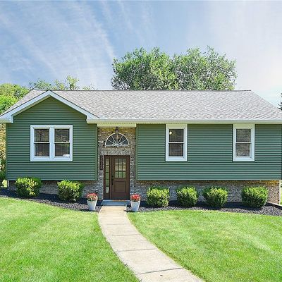 2528 Country Side Ln, Wexford, PA 15090