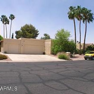 26014 S Howard Dr, Sun Lakes, AZ 85248