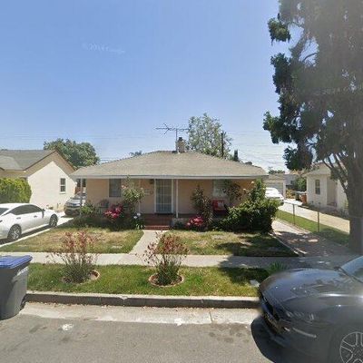 2608 E Van Buren St, Long Beach, CA 90810