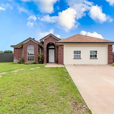 2209 Waterfall Dr, Killeen, TX 76549