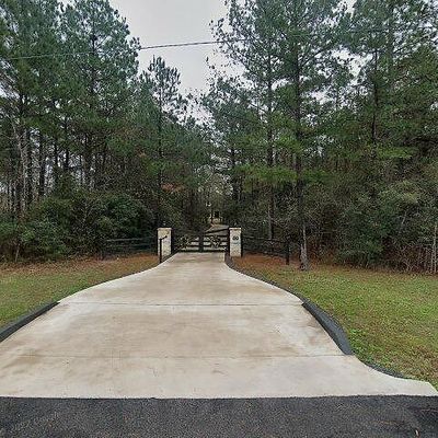 222 Dedication Trl, Huntsville, TX 77340