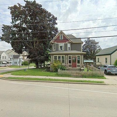 223 Union St, Hartford, WI 53027