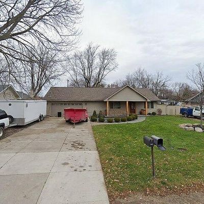 22683 Phelps St, Clinton Township, MI 48036