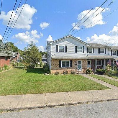 227 N 8 Th St, Bangor, PA 18013