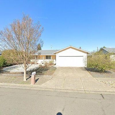 2307 Bodie St, Santa Rosa, CA 95403