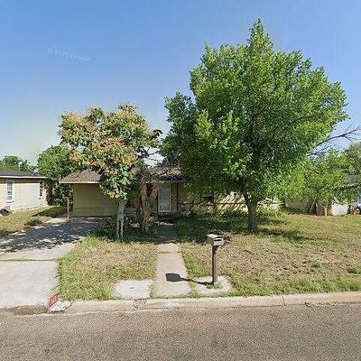 2310 Raney St, San Angelo, TX 76901