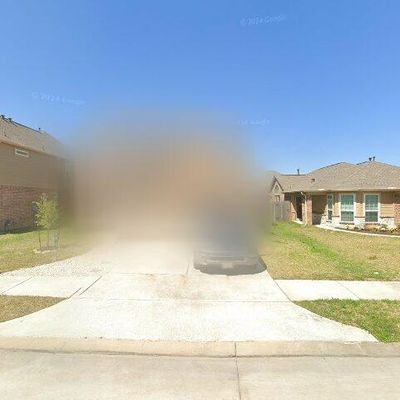 2318 Spring Hollow Dr, Baytown, TX 77521