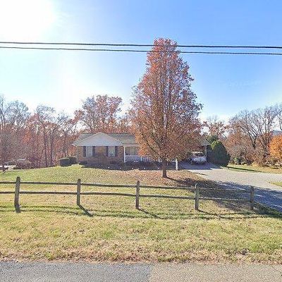 232 Edge Wood Dr, Shenandoah, VA 22849