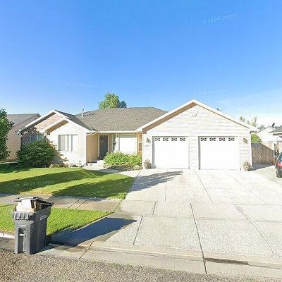 2871 Dorothy St, Idaho Falls, ID 83402