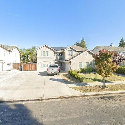 2897 Griffith Ave, Clovis, CA 93611