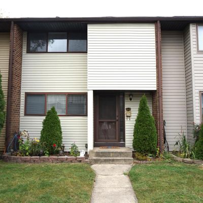 3 Bennington Dr, East Windsor, NJ 08520