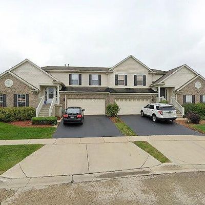 3 Christie Ct, Algonquin, IL 60102