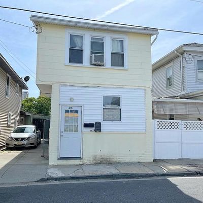 30 S Bellevue Ave, Atlantic City, NJ 08401