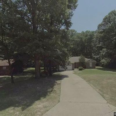 3001 Stephanie Dr, Little Rock, AR 72206