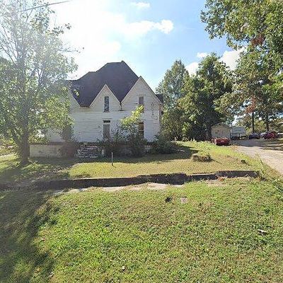 301 W Main St, Greenfield, TN 38230