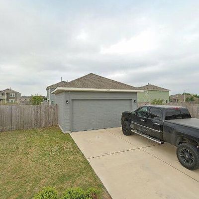 302 Mossycup Dr, San Marcos, TX 78666