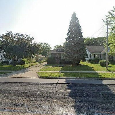 3024 N Michigan Ave, Saginaw, MI 48604