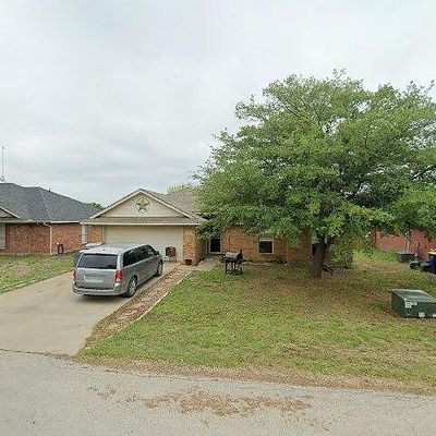 304 Fairfield Ln, Venus, TX 76084