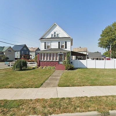 304 Tuscarawas Ave Nw, New Philadelphia, OH 44663