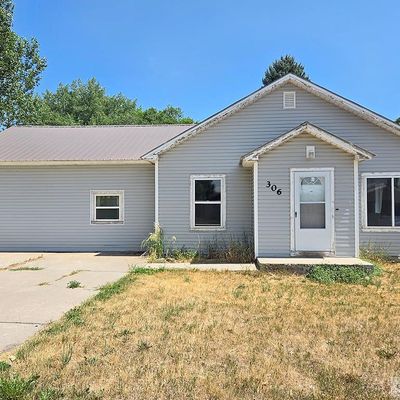 306 N Main St, Grace, ID 83241