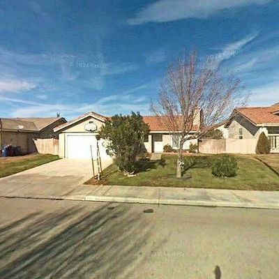 3061 Caminito Ln, Palmdale, CA 93550