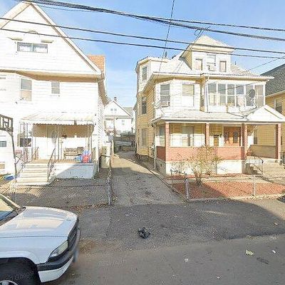 31 Washington Ter #33, Bridgeport, CT 06604