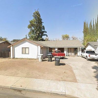 2626 E Saint Johns Pkwy, Visalia, CA 93292