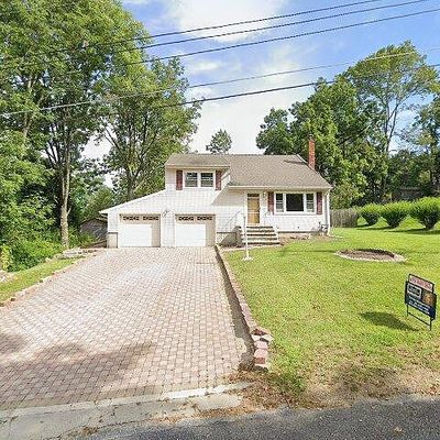 27 Wilson Dr, Ogdensburg, NJ 07439