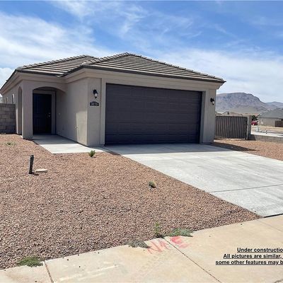 2704 Emerson Street, Kingman, AZ 86401