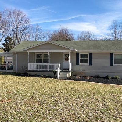 271 Clark Cir, Bowling Green, KY 42103