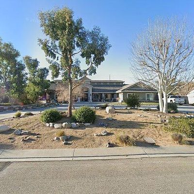 2722 Desert Rose Dr, Lancaster, CA 93536