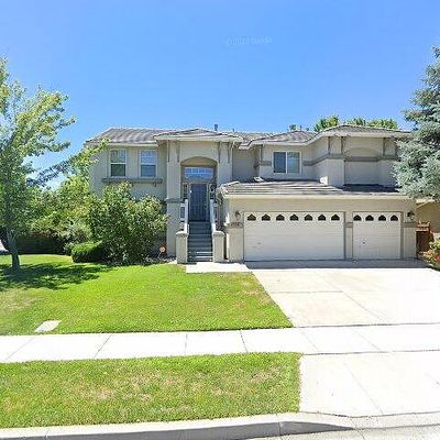 2745 Chaucer St, Sparks, NV 89436