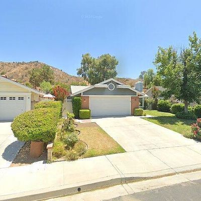 27912 Carnegie Ave, Santa Clarita, CA 91350