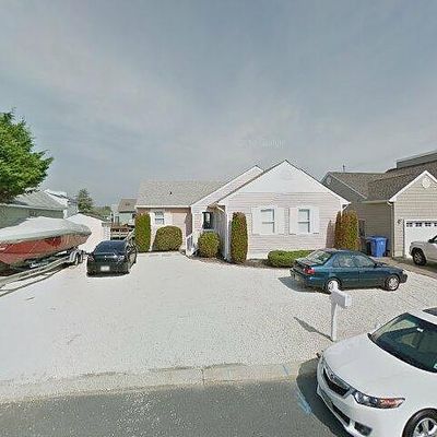 28 Diane Rd, Manahawkin, NJ 08050