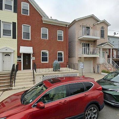 28 Trenton St, Jersey City, NJ 07306