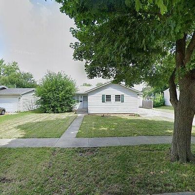 3304 Constance Dr, Rockford, IL 61108