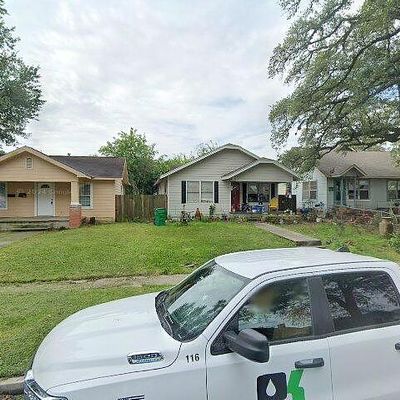 3305 Illinois St, Baytown, TX 77520