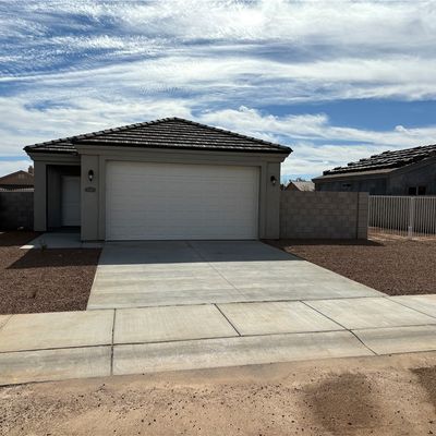 3306 E Farm Crest Avenue, Kingman, AZ 86409