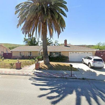 3308 Royal Ave, Simi Valley, CA 93063