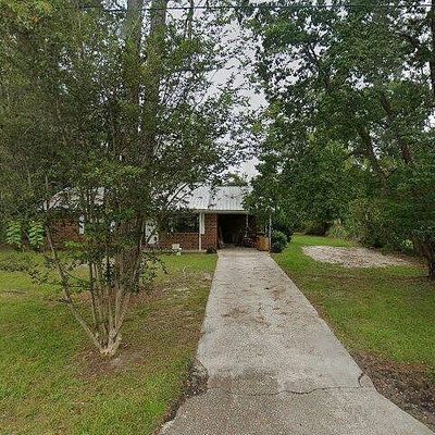 334 Dreamland St, Jesup, GA 31545