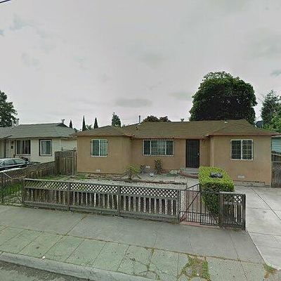 338 Ashton Ave, Oakland, CA 94603